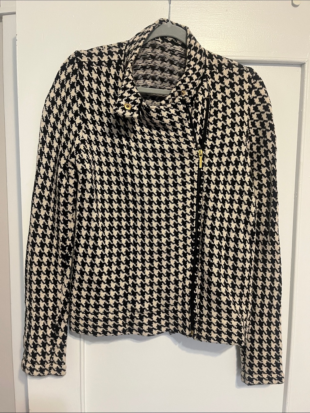 Chaps Black & Cream Houndstooth Zip-up Sweater Jacket